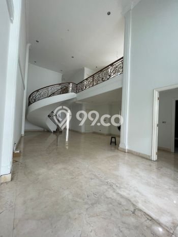 Rumah Mewah Dijual LT 368m2 di Jatinegara, Jakarta Timur Rumah Mewah Dijual LT 368m2 di Jatinegara, Jakarta Timur