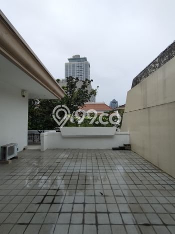 Hunian Modern Dikontrakkan 9 Kamar di Kebayoran Baru Bisa Nego Hunian Modern Dikontrakkan 9 Kamar di Kebayoran Baru Bisa Nego