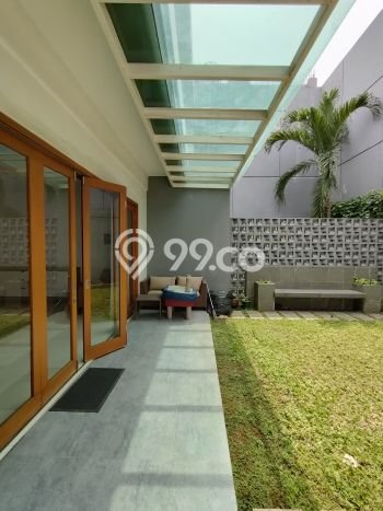 Disewakan Rumah Bagus di Menteng Harga Rp 950 Juta/ Tahun Disewakan Rumah Bagus di Menteng Harga Rp 950 Juta/ Tahun