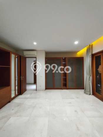 Hunian 7 Kamar Lengkap Dikontrakkan di Menteng Harga Kompetitif Hunian 7 Kamar Lengkap Dikontrakkan di Menteng Harga Kompetitif