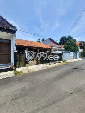 Lahan Kosong Dijual di Jakarta Selatan dengan Area 304m2 Lahan Kosong Dijual di Jakarta Selatan dengan Area 304m2