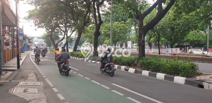 Komersial Bagus LT 1381m2 LB 1500m2 Dijual di Cempaka Putih Jakarta Pusat Komersial Bagus LT 1381m2 LB 1500m2 Dijual di Cempaka Putih Jakarta Pusat