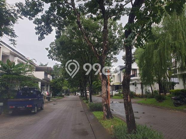 Siap Huni Rumah Mewah 5 Kamar di Pondok Aren Dekat ke Mana Pun Siap Huni Rumah Mewah 5 Kamar di Pondok Aren Dekat ke Mana Pun