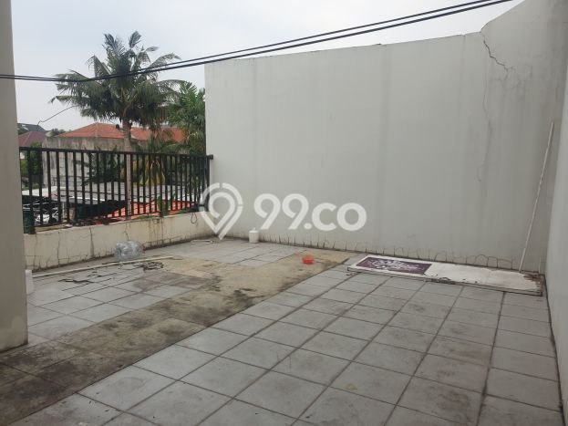 Rumah Elit Modern Tanpa Renovasi di Bintaro Jakarta Selatan Rumah Elit Modern Tanpa Renovasi di Bintaro Jakarta Selatan