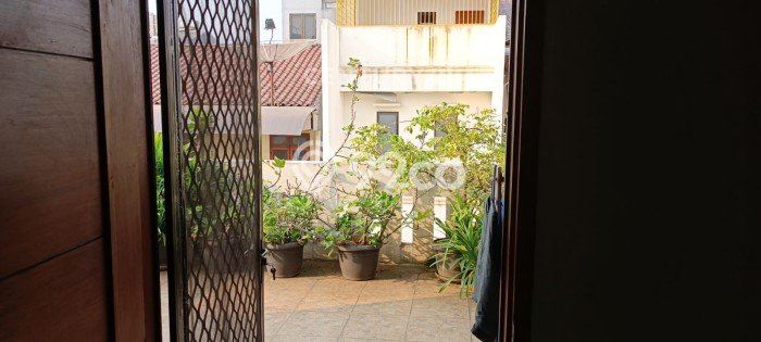 Siap Huni Rumah Mewah 4 Kamar di Pademangan Dekat ke Mana Pun Siap Huni Rumah Mewah 4 Kamar di Pademangan Dekat ke Mana Pun