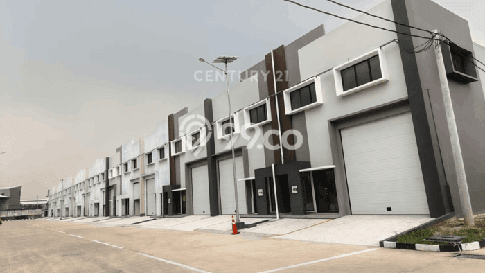 Dijual Gudang Kawasan Karawaci, Luas 270m², Area Berkembang, Jalan Utama Dijual Gudang Kawasan Karawaci, Luas 270m², Area Berkembang, Jalan Utama