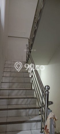Siap Huni Rumah Mewah 4 Kamar di Pademangan Dekat ke Mana Pun Siap Huni Rumah Mewah 4 Kamar di Pademangan Dekat ke Mana Pun