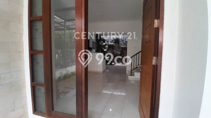Lokasi terbaik! Rumah siap huni disewakan di Tarumajaya LB 100m2 Lokasi terbaik! Rumah siap huni disewakan di Tarumajaya LB 100m2