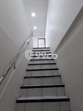 Ruko Dijual di Bekasi LT 75m2 & LB 150m2 Lokasi Terbaik! Ruko Dijual di Bekasi LT 75m2 & LB 150m2 Lokasi Terbaik!