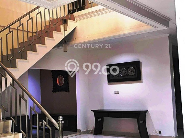 Hunian Elit LB 800m2 Siap Pakai Desain Elegan di Cipinang Melayu, Jakarta Timur Hunian Elit LB 800m2 Siap Pakai Desain Elegan di Cipinang Melayu, Jakarta Timur
