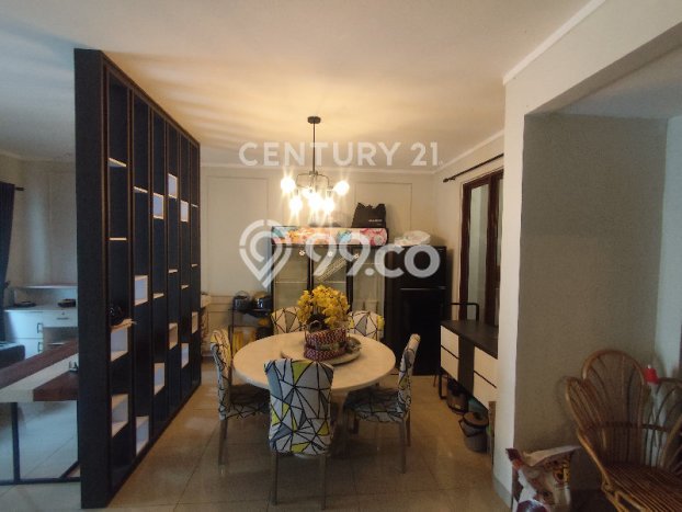 Dijual Rumah Mewah Elegan Dengan View Cantik di Summarecon Bekasi, Bekasi Dijual Rumah Mewah Elegan Dengan View Cantik di Summarecon Bekasi, Bekasi