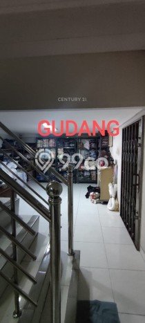 Siap Huni Rumah Mewah 4 Kamar di Pademangan Dekat ke Mana Pun Siap Huni Rumah Mewah 4 Kamar di Pademangan Dekat ke Mana Pun