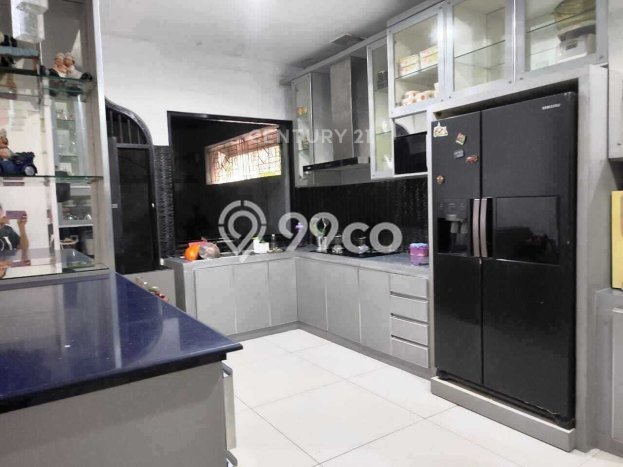 Hunian Elit LB 800m2 Siap Pakai Desain Elegan di Cipinang Melayu, Jakarta Timur Hunian Elit LB 800m2 Siap Pakai Desain Elegan di Cipinang Melayu, Jakarta Timur