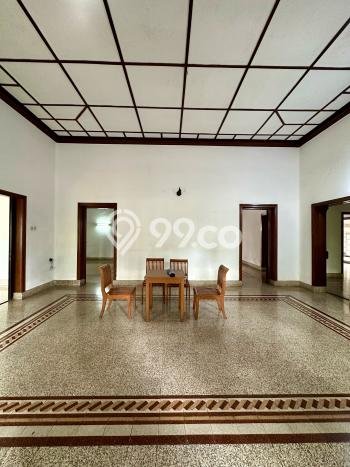 Jual Rumah Luas Elegan Dengan View Cantik di Malang Kota, Malang Jual Rumah Luas Elegan Dengan View Cantik di Malang Kota, Malang