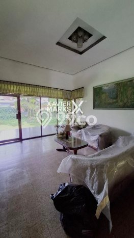 Ready to Use! Premium House LT 884m2 Desain Modern di Malang Kota Ready to Use! Premium House LT 884m2 Desain Modern di Malang Kota