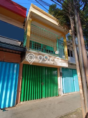 Ruko Disewa di Malang dengan LB 230m2 Area Komersial Ramai Ruko Disewa di Malang dengan LB 230m2 Area Komersial Ramai
