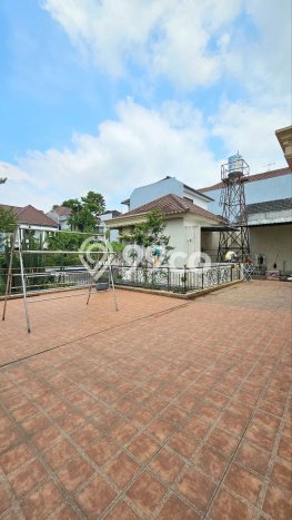 Rumah Luxury Modern Tanpa Renovasi di Villa Puncak Tidar Malang Rumah Luxury Modern Tanpa Renovasi di Villa Puncak Tidar Malang