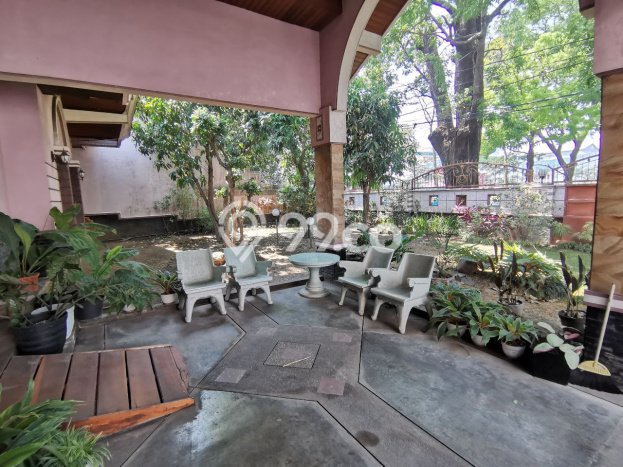 Rumah Elit Modern Tanpa Renovasi di Malang Kota Malang Rumah Elit Modern Tanpa Renovasi di Malang Kota Malang