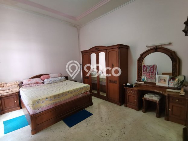 Rumah Elit Modern Tanpa Renovasi di Malang Kota Malang Rumah Elit Modern Tanpa Renovasi di Malang Kota Malang
