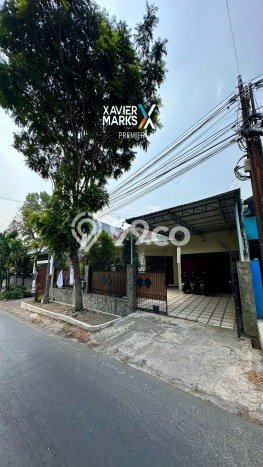 Hunian Mewah LB 230m2 Siap Pakai Desain Elegan di Dieng Tidar, Malang Hunian Mewah LB 230m2 Siap Pakai Desain Elegan di Dieng Tidar, Malang