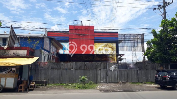 Unit Gudang Dijual di Malang LT 5570m2 & LB 5700m2 Unit Gudang Dijual di Malang LT 5570m2 & LB 5700m2