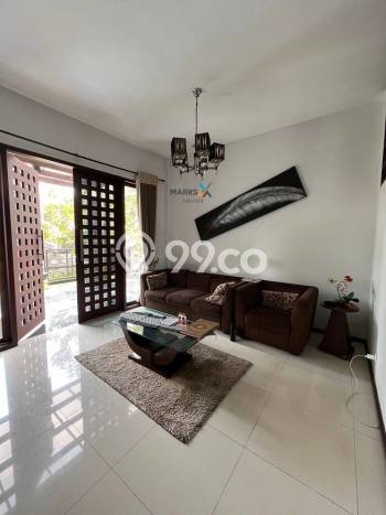 Rumah Luxury Modern Tanpa Renovasi di Araya Malang Rumah Luxury Modern Tanpa Renovasi di Araya Malang