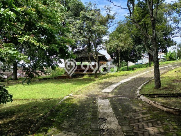 Hot Offer Hunian Mewah Ideal dan Luas di Lawang, Malang Hot Offer Hunian Mewah Ideal dan Luas di Lawang, Malang