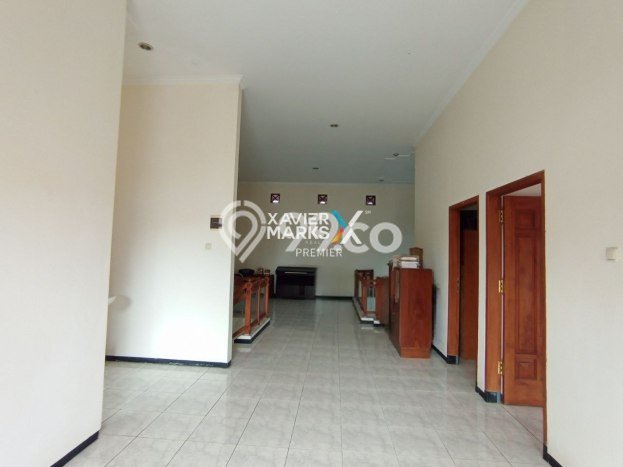 Rumah Elit Modern Siap Huni di Soekarno Hatta Malang Rumah Elit Modern Siap Huni di Soekarno Hatta Malang