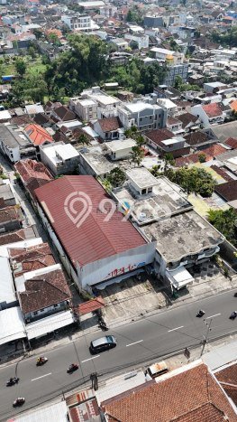 Komersial Bagus Dijual LB 1600m2 Lokasi Strategis Malang Area Cocok untuk Bisnis Komersial Bagus Dijual LB 1600m2 Lokasi Strategis Malang Area Cocok untuk Bisnis