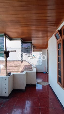 Rumah Luxury Modern Tanpa Renovasi di Buah-buahan Malang Rumah Luxury Modern Tanpa Renovasi di Buah-buahan Malang