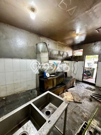Ruko Dijual di Prime Area Malang Luas 200m2 Ruko Dijual di Prime Area Malang Luas 200m2