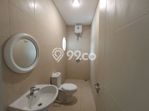 Rumah Elit Modern Tanpa Renovasi di Soekarno Hatta Malang Rumah Elit Modern Tanpa Renovasi di Soekarno Hatta Malang
