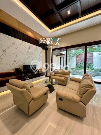 Jual Rumah Mewah Elegan Dengan View Eksklusif di Villa Puncak Tidar, Malang Jual Rumah Mewah Elegan Dengan View Eksklusif di Villa Puncak Tidar, Malang