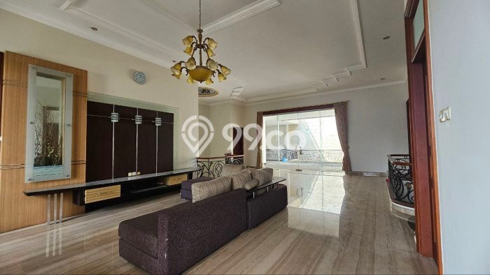 Hunian Mewah LB 800m2 Siap Huni Desain Elegan di Dieng Tidar, Malang Hunian Mewah LB 800m2 Siap Huni Desain Elegan di Dieng Tidar, Malang