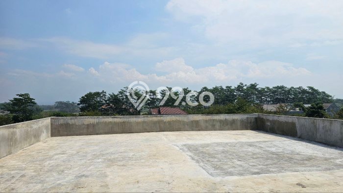 Rumah Elit LB 400m2 Siap Huni Desain Elegan di Araya, Malang Rumah Elit LB 400m2 Siap Huni Desain Elegan di Araya, Malang