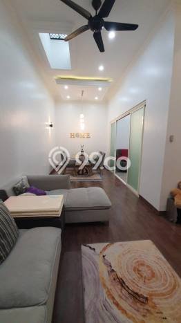 Dijual Rumah Modern 5 KT di Keputih, Surabaya Dijual Rumah Modern 5 KT di Keputih, Surabaya
