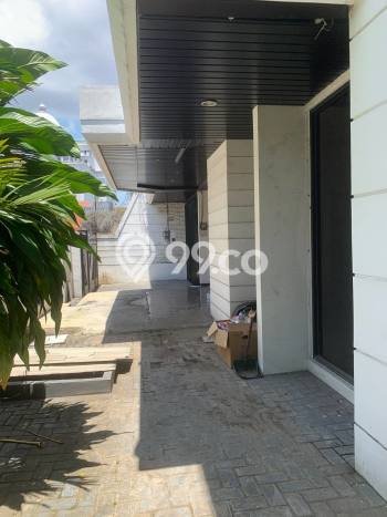Rumah Elit Modern Siap Huni di Surabaya Kota Surabaya Rumah Elit Modern Siap Huni di Surabaya Kota Surabaya