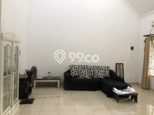 Dijual Rumah Premium dengan Fasilitas Sekitar Lengkap di Rungkut, Surabaya Dijual Rumah Premium dengan Fasilitas Sekitar Lengkap di Rungkut, Surabaya