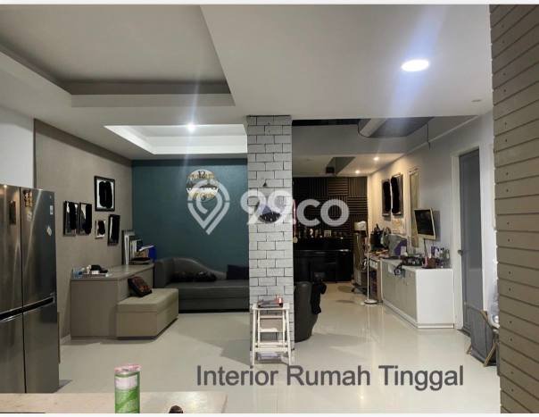 Kost Dijual di Raya A Yani dengan 14 KT dan Luas 698m2 Kost Dijual di Raya A Yani dengan 14 KT dan Luas 698m2