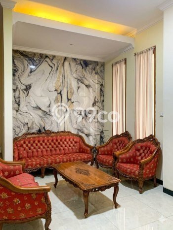 Rumah Elit Modern Tanpa Renovasi di Raya A Yani Surabaya Rumah Elit Modern Tanpa Renovasi di Raya A Yani Surabaya