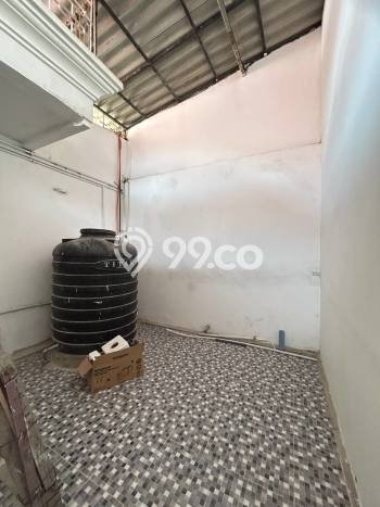 Dijual Segera Kost 12 Kamar, 12 Kamar Mandi di Tenggilis Mejoyo, Surabaya, Luas 300m2 Dijual Segera Kost 12 Kamar, 12 Kamar Mandi di Tenggilis Mejoyo, Surabaya, Luas 300m2