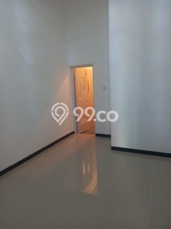 Rumah Luas Asri 3 KT Siap Huni di Gununganyar Surabaya Rumah Luas Asri 3 KT Siap Huni di Gununganyar Surabaya