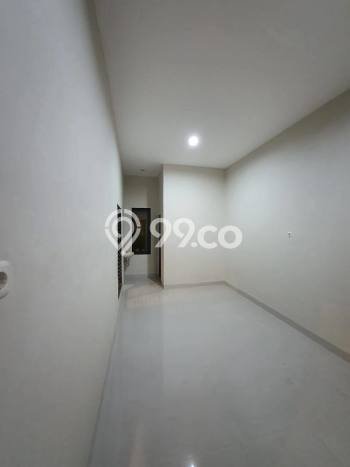 Rumah Modern 3 KT LT 135m2 di Gununganyar Rumah Modern 3 KT LT 135m2 di Gununganyar