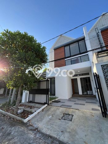 For Sale Rumah 3 Kamar Lokasi Ideal Nyaman dan Strategis di Kenjeran For Sale Rumah 3 Kamar Lokasi Ideal Nyaman dan Strategis di Kenjeran