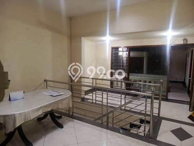 Ruko Bagus Dijual LB 412m2 Lokasi Strategis Surabaya Area Cocok untuk Berbisnis Ruko Bagus Dijual LB 412m2 Lokasi Strategis Surabaya Area Cocok untuk Berbisnis