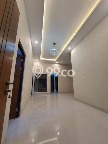 Rumah Modern 3 KT LT 135m2 di Gununganyar Rumah Modern 3 KT LT 135m2 di Gununganyar