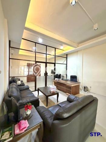 Ruko Bagus Dijual di Surabaya Kota Surabaya Lokasi Strategis Cocok untuk Kembangkan Bisnis Ruko Bagus Dijual di Surabaya Kota Surabaya Lokasi Strategis Cocok untuk Kembangkan Bisnis