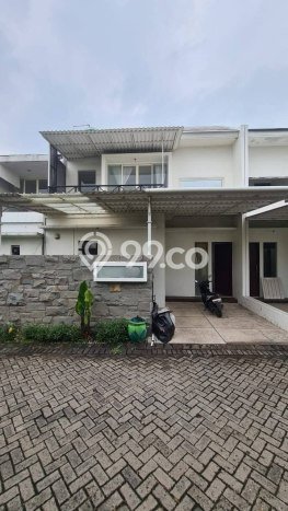 Jual Rumah Favorit Siap Huni LB 180m2 di Wiyung, Surabaya Jual Rumah Favorit Siap Huni LB 180m2 di Wiyung, Surabaya