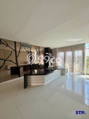 Ruko Bagus Dijual LB 496m2 Lokasi Strategis Surabaya Area Cocok untuk Bisnis Ruko Bagus Dijual LB 496m2 Lokasi Strategis Surabaya Area Cocok untuk Bisnis