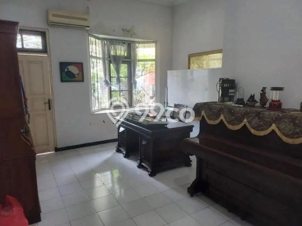 Rumah Strategis Modern Lb 150m2 di Rungkut, Surabaya Rumah Strategis Modern Lb 150m2 di Rungkut, Surabaya